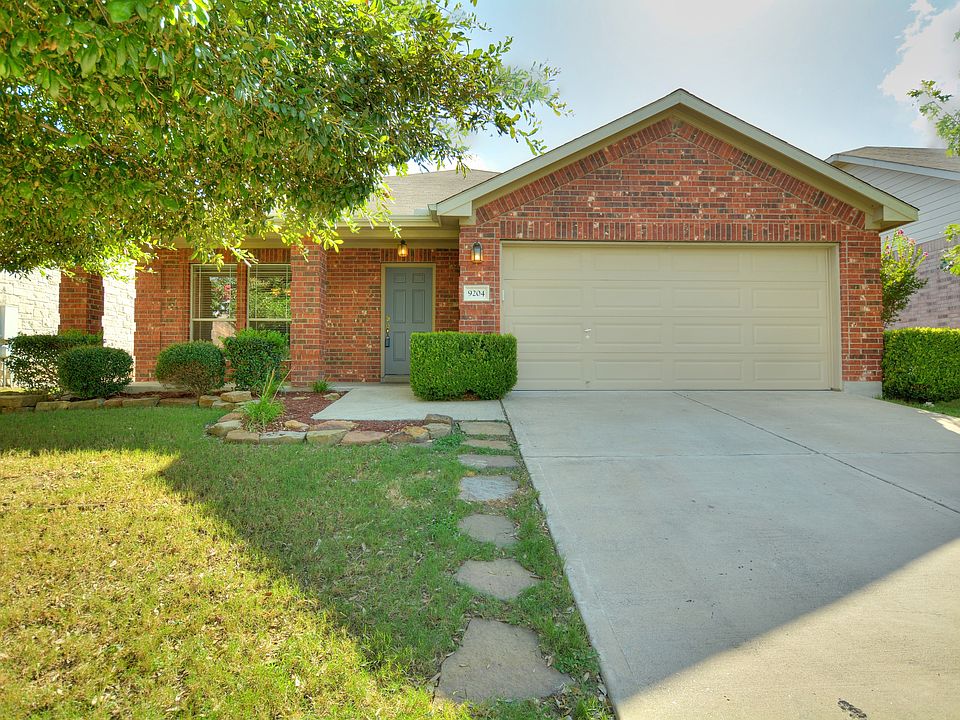 1st image of 9204 Grant Forest Dr