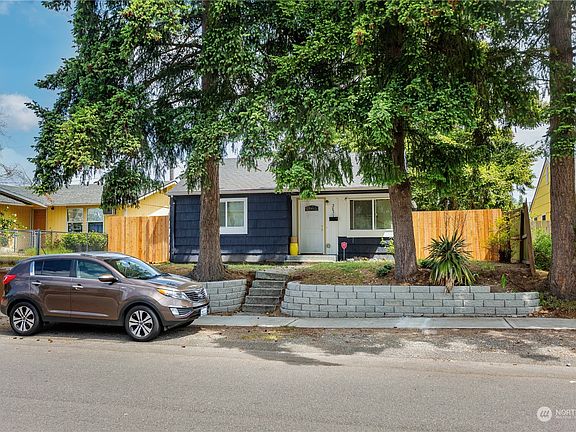 3rd image of 3837 E I Street