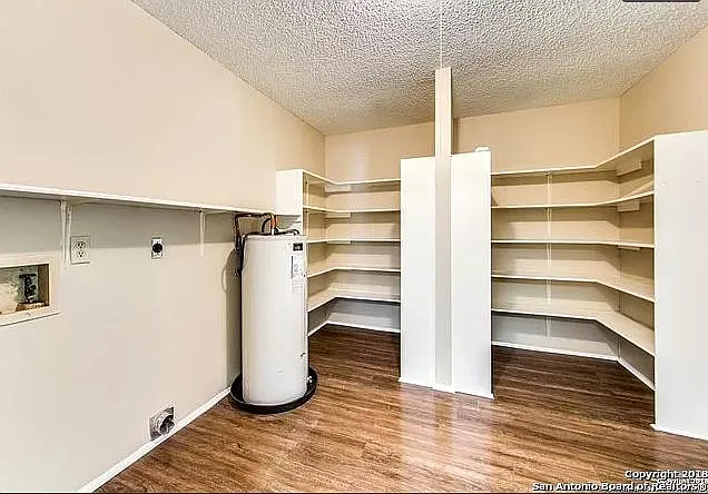 3 bed, 2133 sqft, $1,850 — Photo 1
