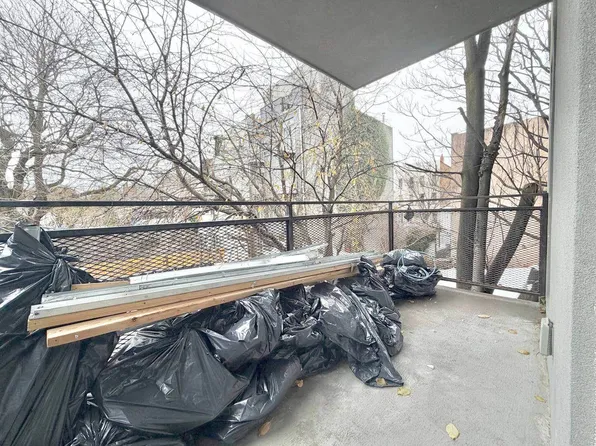 102 Central Avenue image 2 of 15