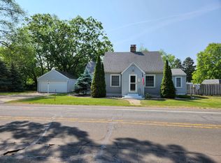 845 Forest Park Rd, Muskegon, MI 49441