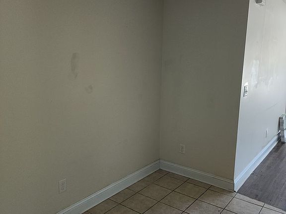 5th image of 149 Wading Creek Ln APT 204
