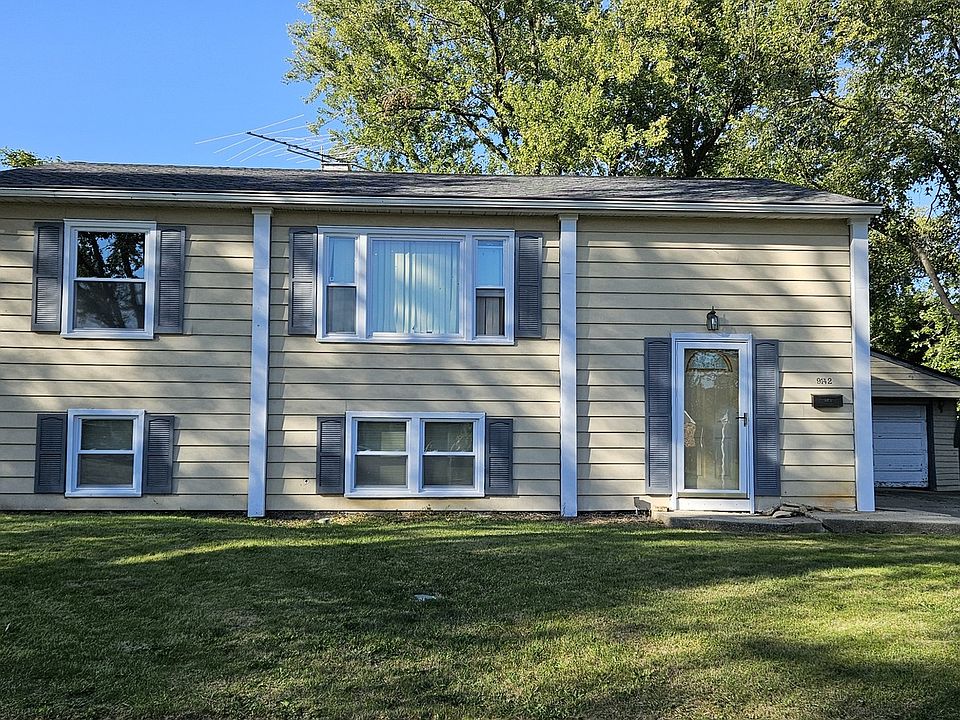 1st image of 9142 W 147th St