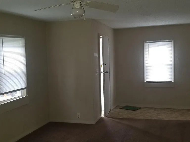1904 S May Ave — Photo 13