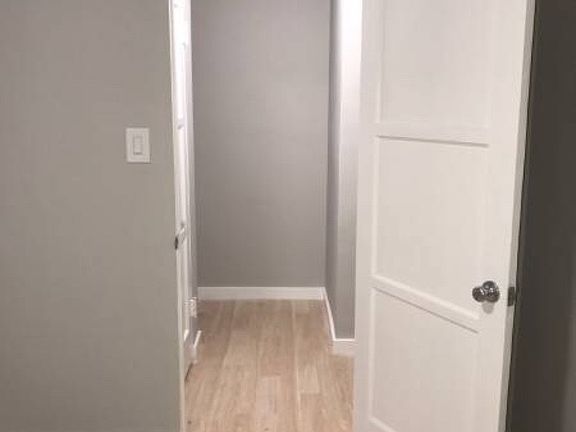 5th image of 463 Normandie Pl #469