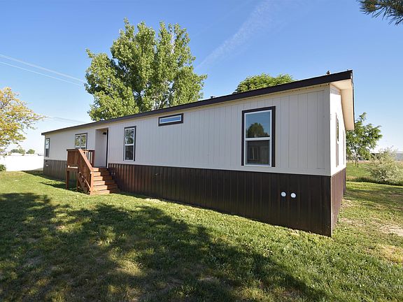 3rd image of 1220 N 4th St Trailer 52