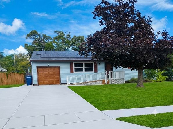 9 Green Ridge Dr