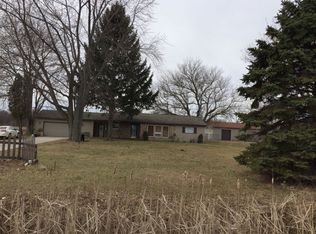 4975 Maloney Rd, Pinconning, MI 48650