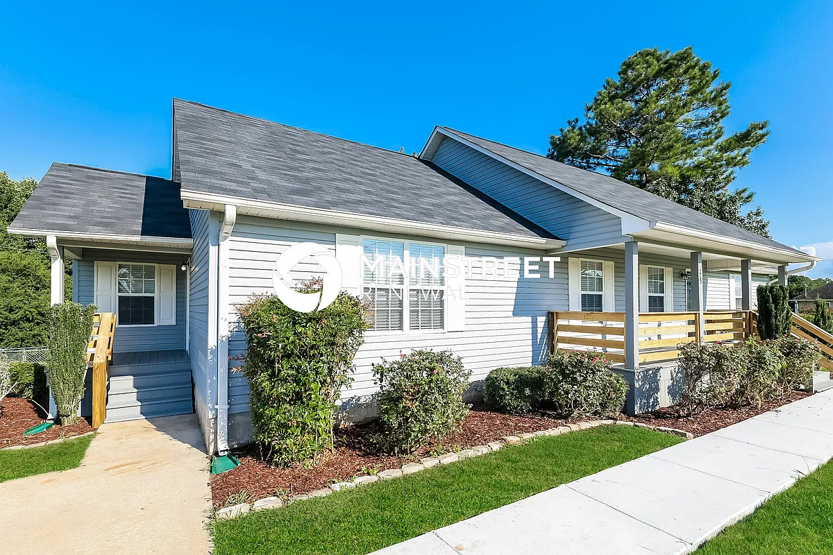 Front View - 265 Quail Hollow Rd