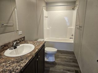 411 Peter J St #J172, Cadillac, MI 49601