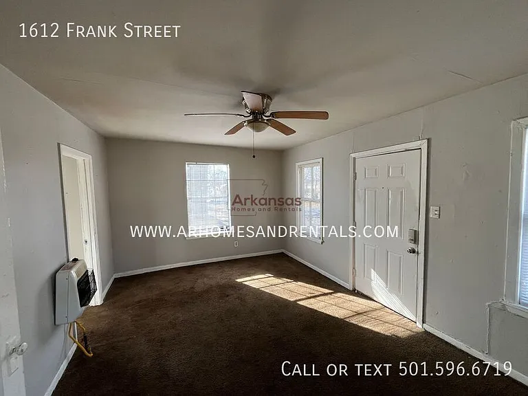 1612 Frank St — Photo 2