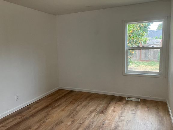 4th image of 1157 Sevier Ave