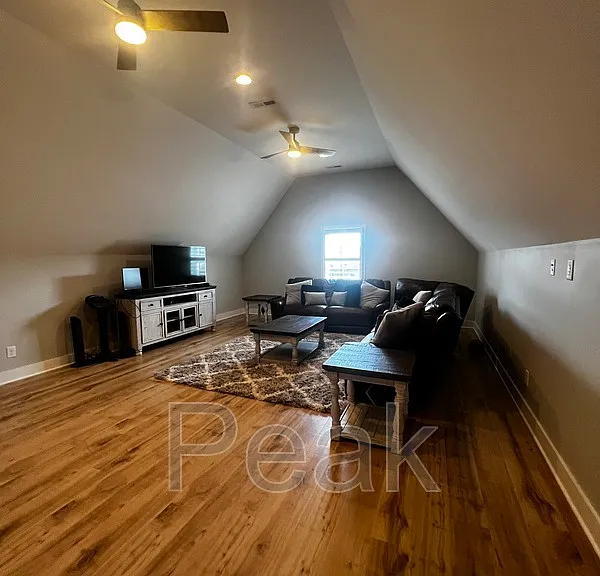 6913 Hiatus Ct — Photo 10