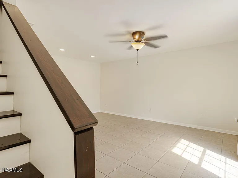 100 Winchester Dr #309 — Photo 3