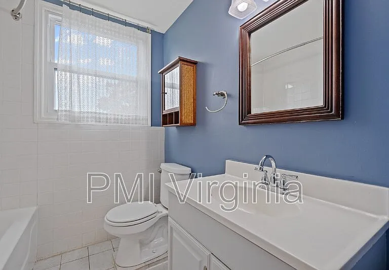 7805 Sheryl Dr — Photo 26