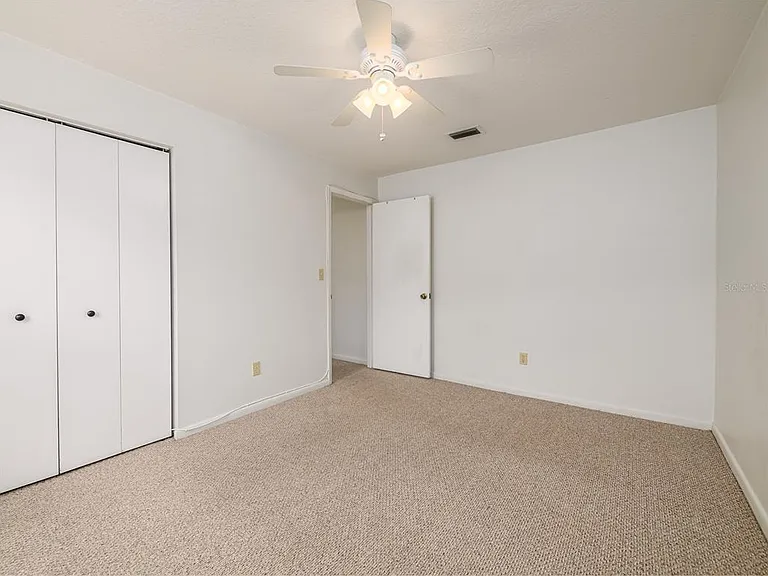 1407 Wakefield Dr — Photo 17