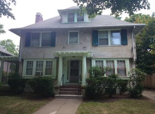 11 Russell St, Brookline, MA 02446