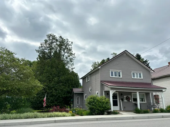 222 Bradford St, Reynoldsville, PA 15851