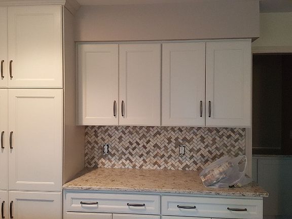 2nd image of 18236 Martins Ln