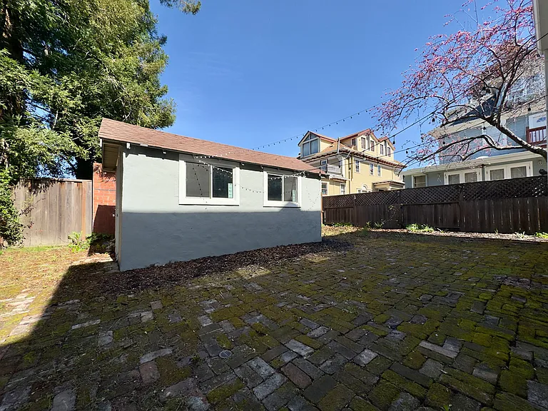 2211 Haste St — Photo 45