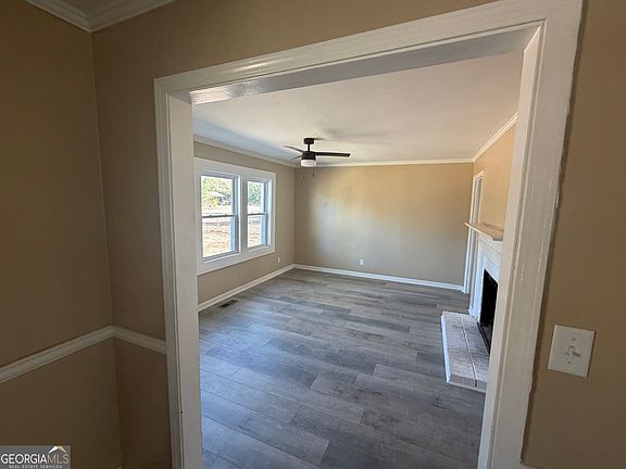5th image of 203 Northside Dr