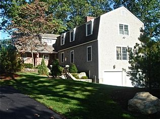 5 Rock O Dundee Rd, Andover, MA 01810