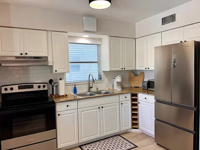 623 3rd St N #5 — Photo 3