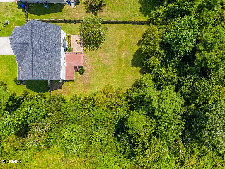 801 Rosedale Dr — Photo 40