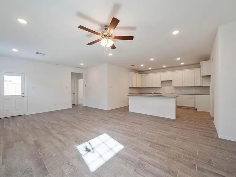 22326 Auburn Cabin Ln — Photo 3