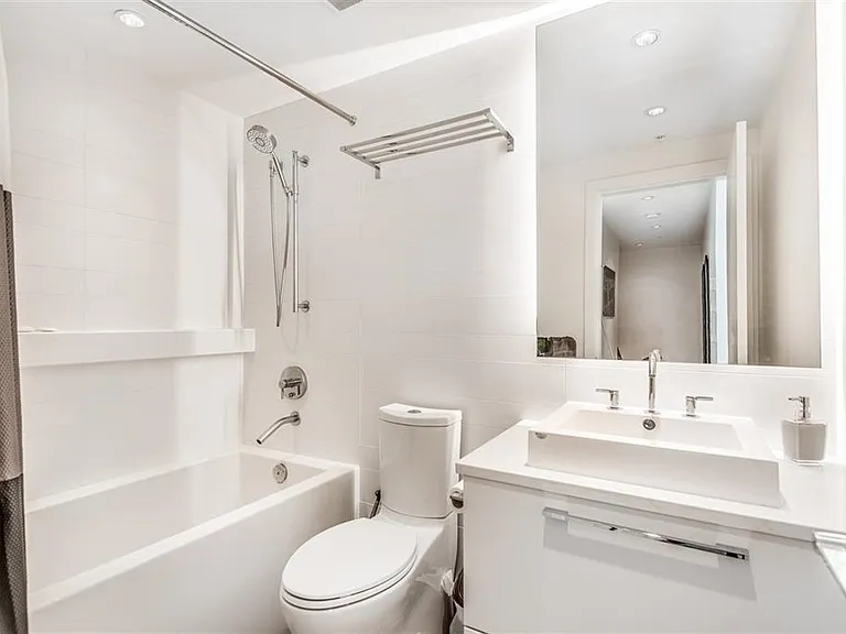 7358 Edmonds St #2902 — Photo 5