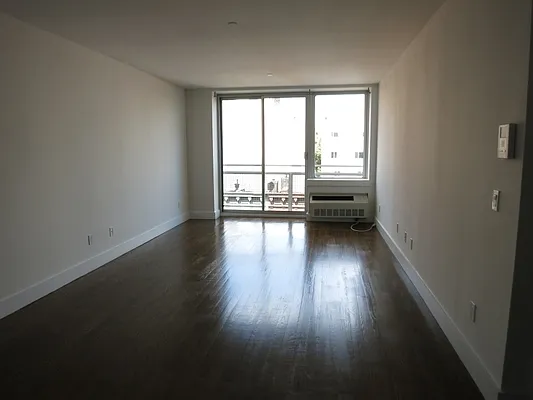 Rented by MNS | media 21