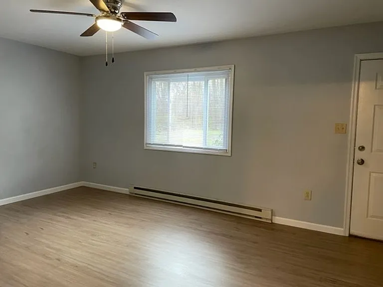 6613 Salem Park Cir — Photo 9