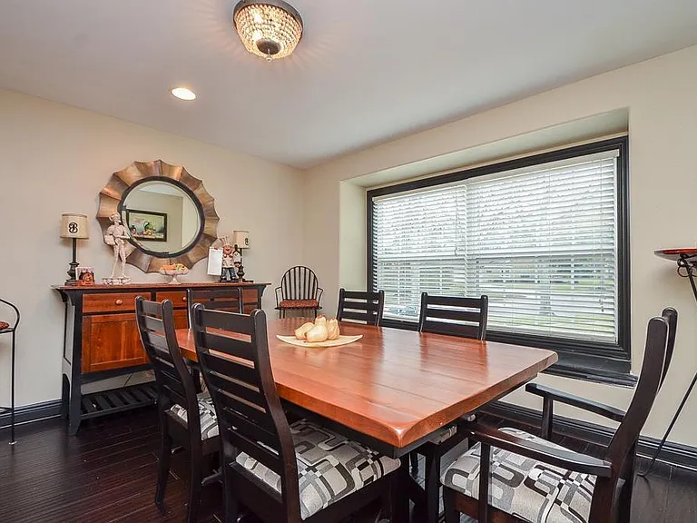 Another view of the dining room