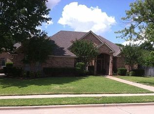 2604 N Whitehaven Dr, Colleyville, TX 76034