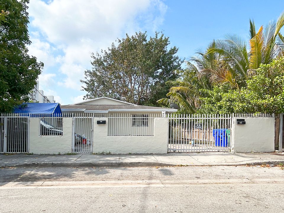 1st image of 220 NW 59th St #222