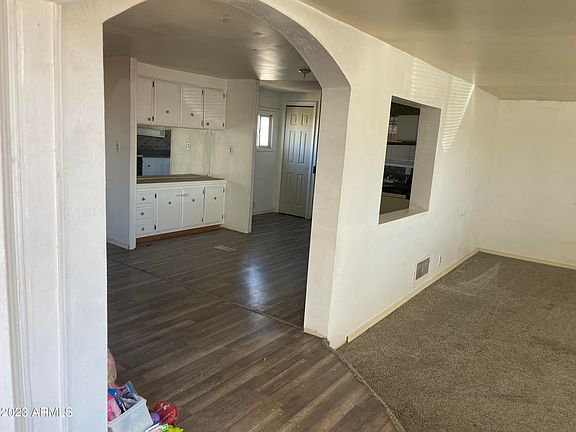 3rd image of 16035 N 70TH Lane