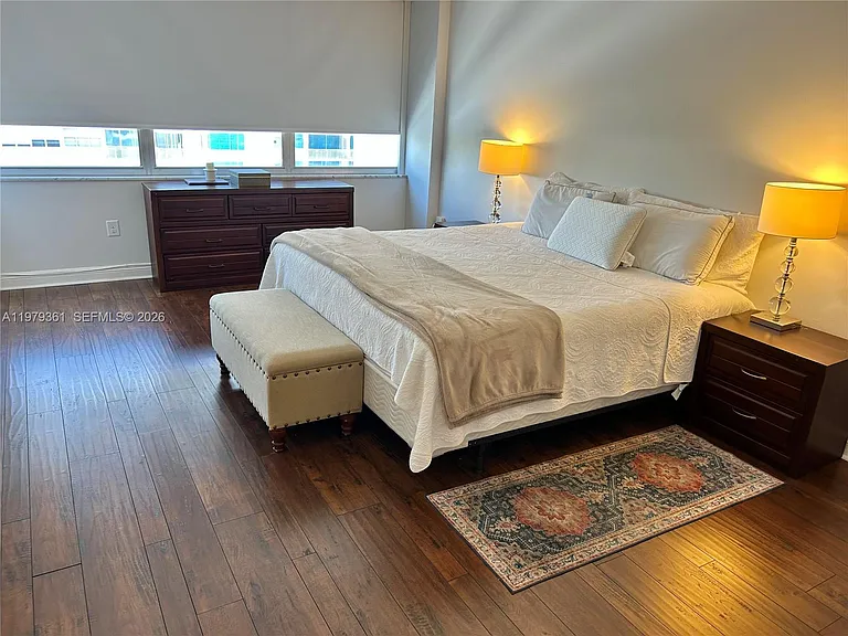 18031 Biscayne Blvd #904 — Photo 12