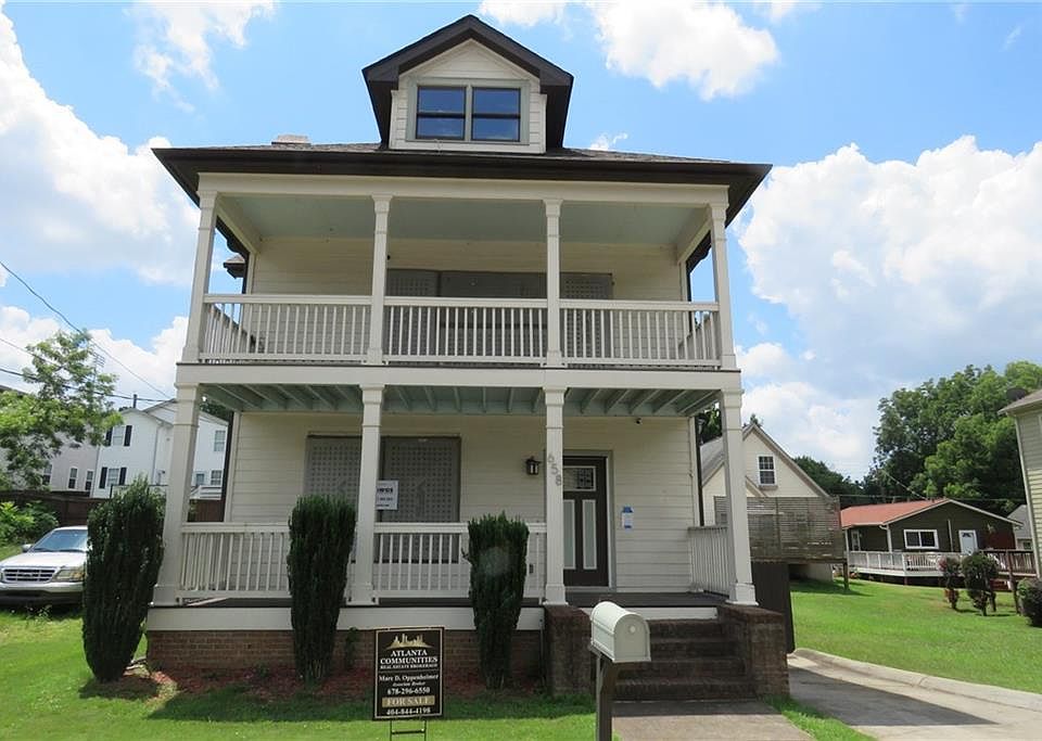 1st image of 658 Magnolia St NW