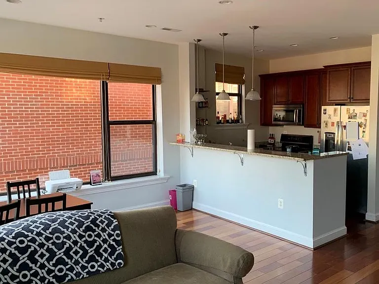 1210 V St NW #4 — Photo 9