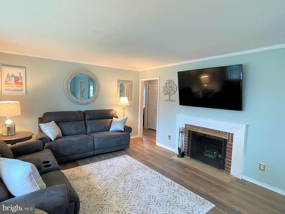 702 Highland Ave, Gettysburg, PA 17325 Zillow