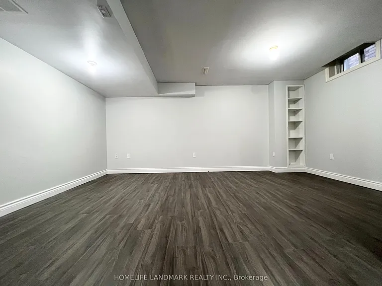 1850 Creek Way — Photo 15