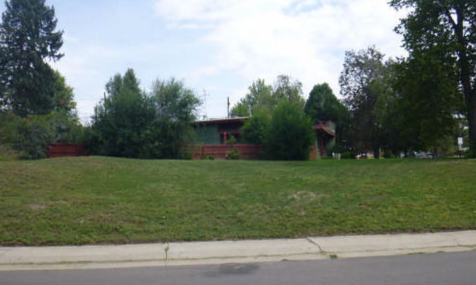 2nd image of 2501 S Vrain St