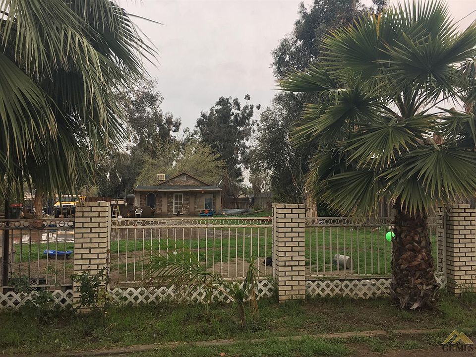 2nd image of 1132 Lomita Dr