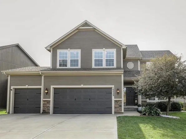 16429 S Ripley St, Olathe, KS 66062