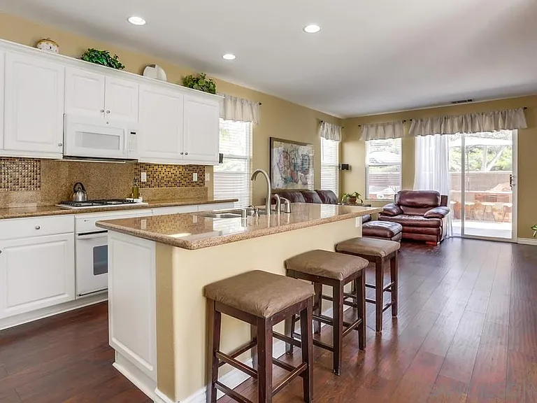 1868 Sheep Ranch Loop — Photo 7