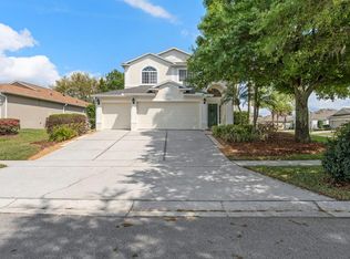 5001 Tempic Dr, Mount Dora, FL 32757