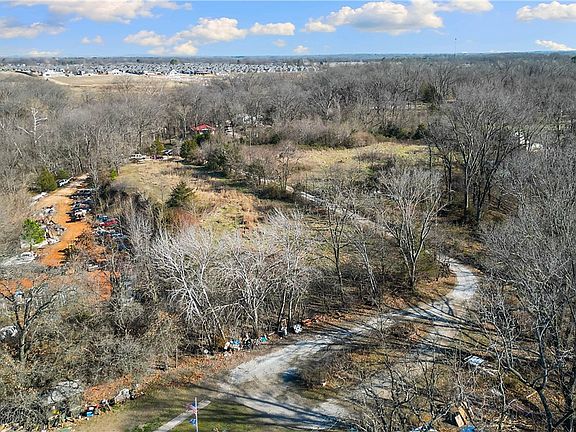5th image of 10368 Johnson Hollow Rd