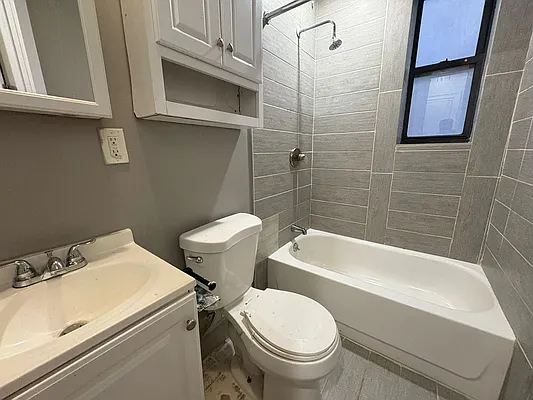 Rented by TorsX Inc | media 14