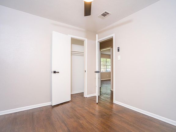 4th image of 9205 Phelan Blvd