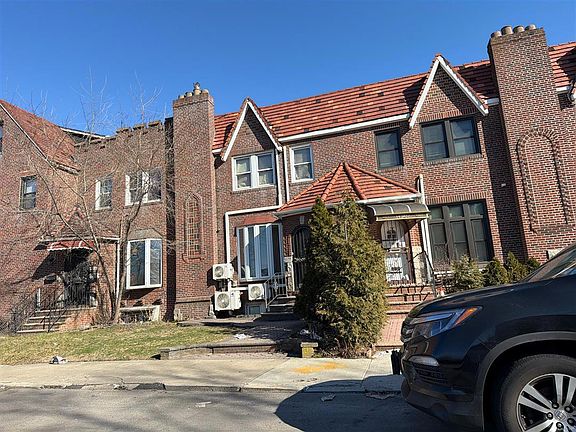 3rd image of 14205 232nd St